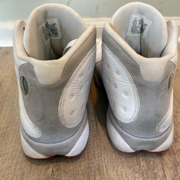 Nike Air Jordan 13 Retro Wolf Grey Men’s 12 - Picture 3 of 16
